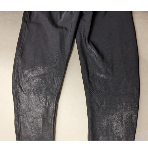 Spanx Mid Rise Black Leggings size XS - Picture 11 of 15